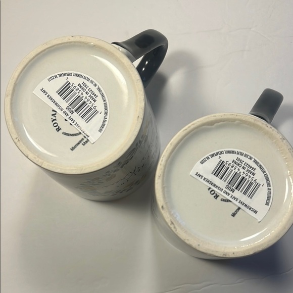 🐝 Set of 2 Mugs cute message “You’re the Bees Knees” Yellow White Black 🐝 - Picture 11 of 16